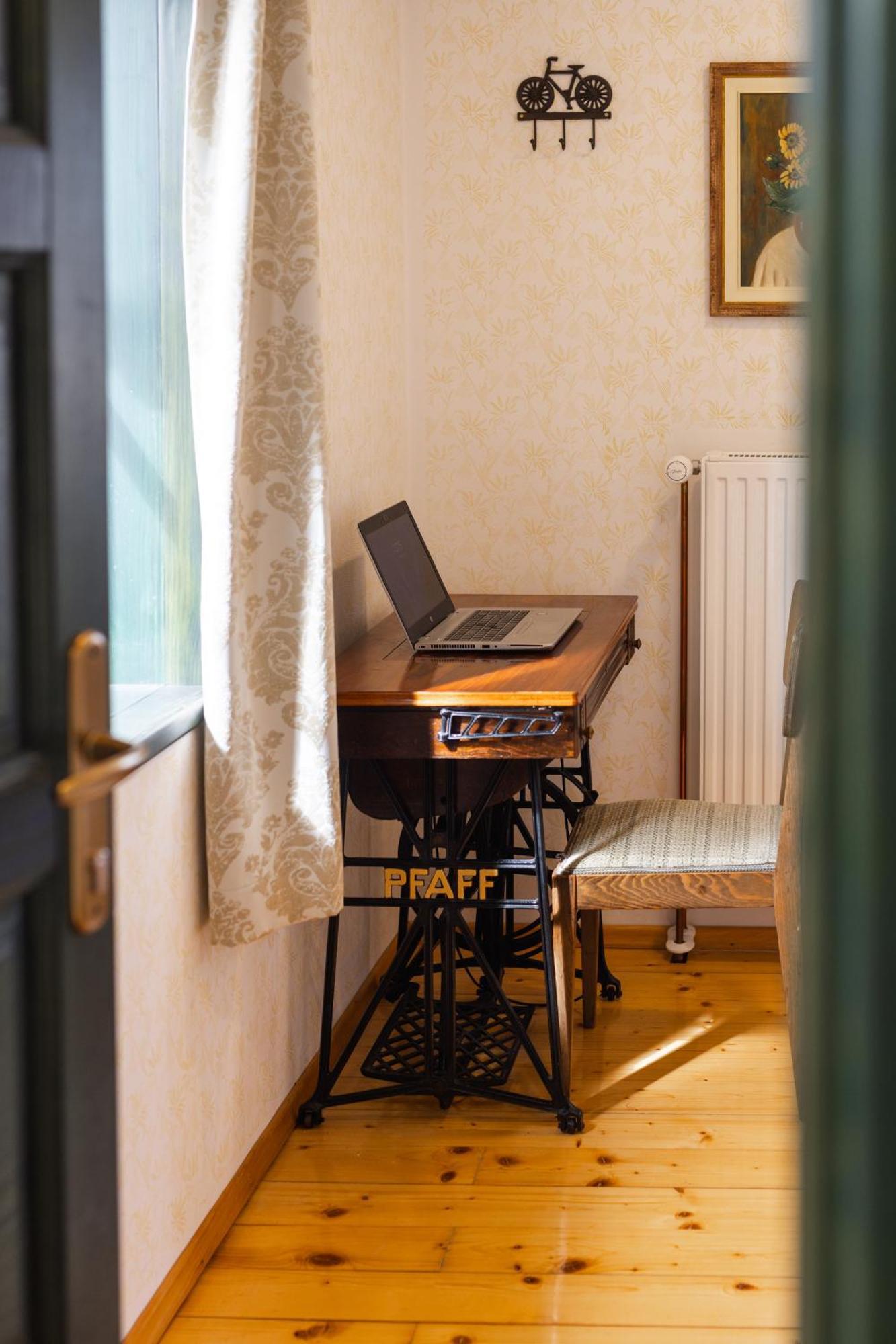 Hostel Gabronka Bistrica ob Sotli Kültér fotó